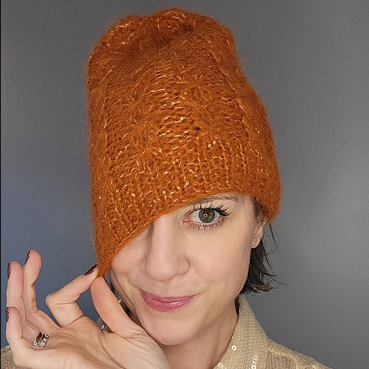 Holidazzle Hat {knitting pattern}